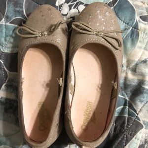 Toddler girls slip on shoes